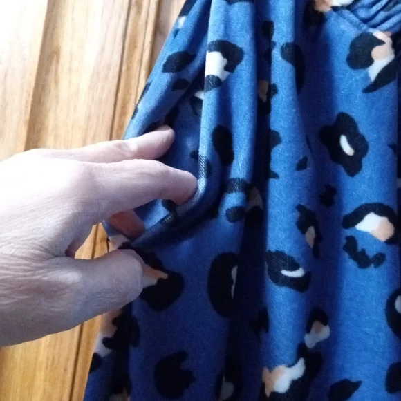 🌠 #191 Leopard Print Blue Pajama or Lounge Set - Picture 9 of 11